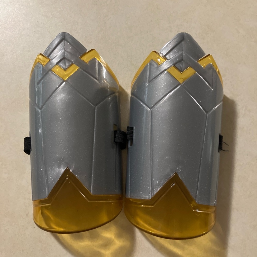 Wonder Woman gauntlets